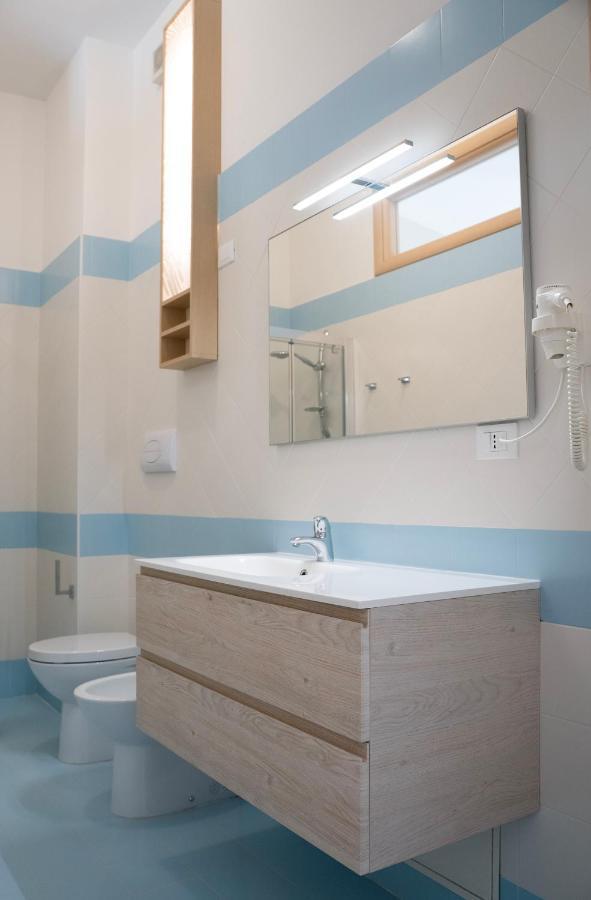 Oasi Smart Rooms Caltanissetta Bagian luar foto